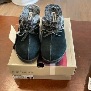 Skechers women’s clog size 7 new
